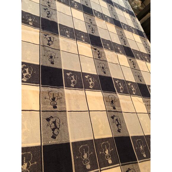 Tablecloth Checkered white and navy blue snowman Christmas table cloth 92 x 54 - Picture 2 of 4